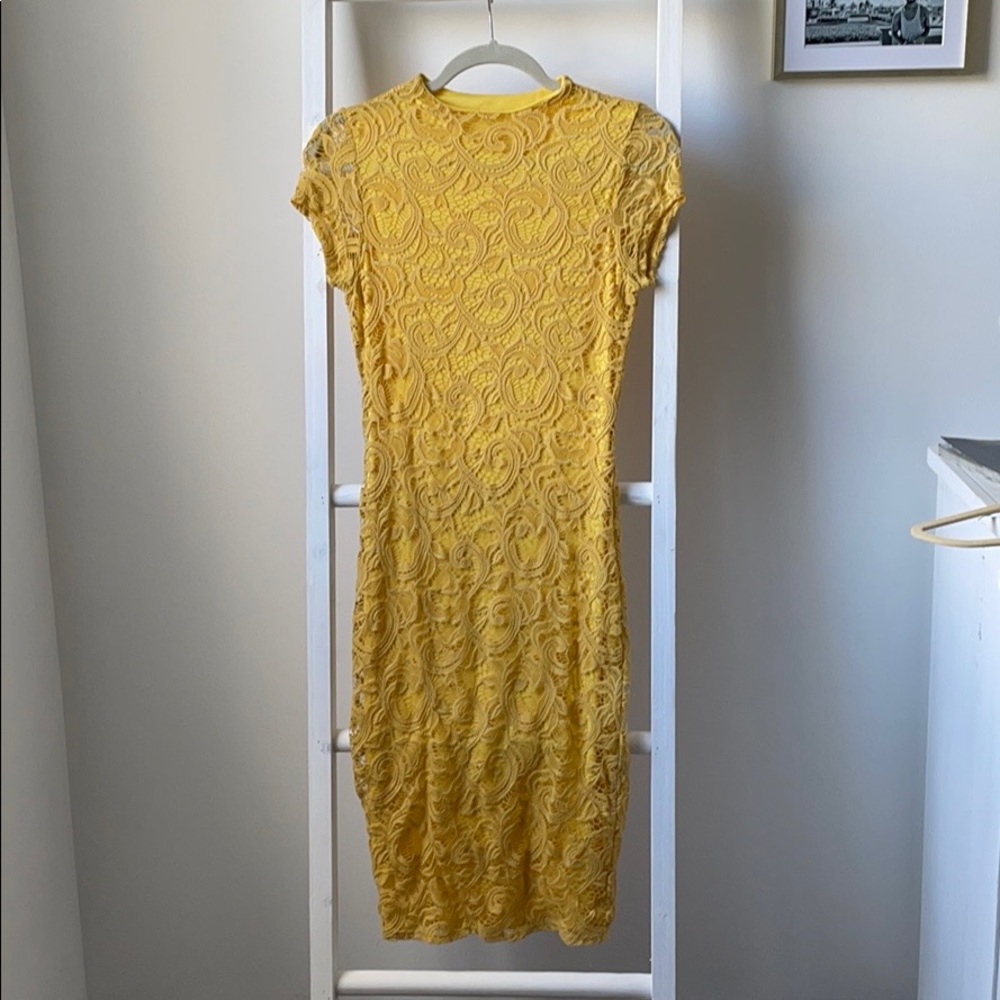 Mustard yellow bodycon dress